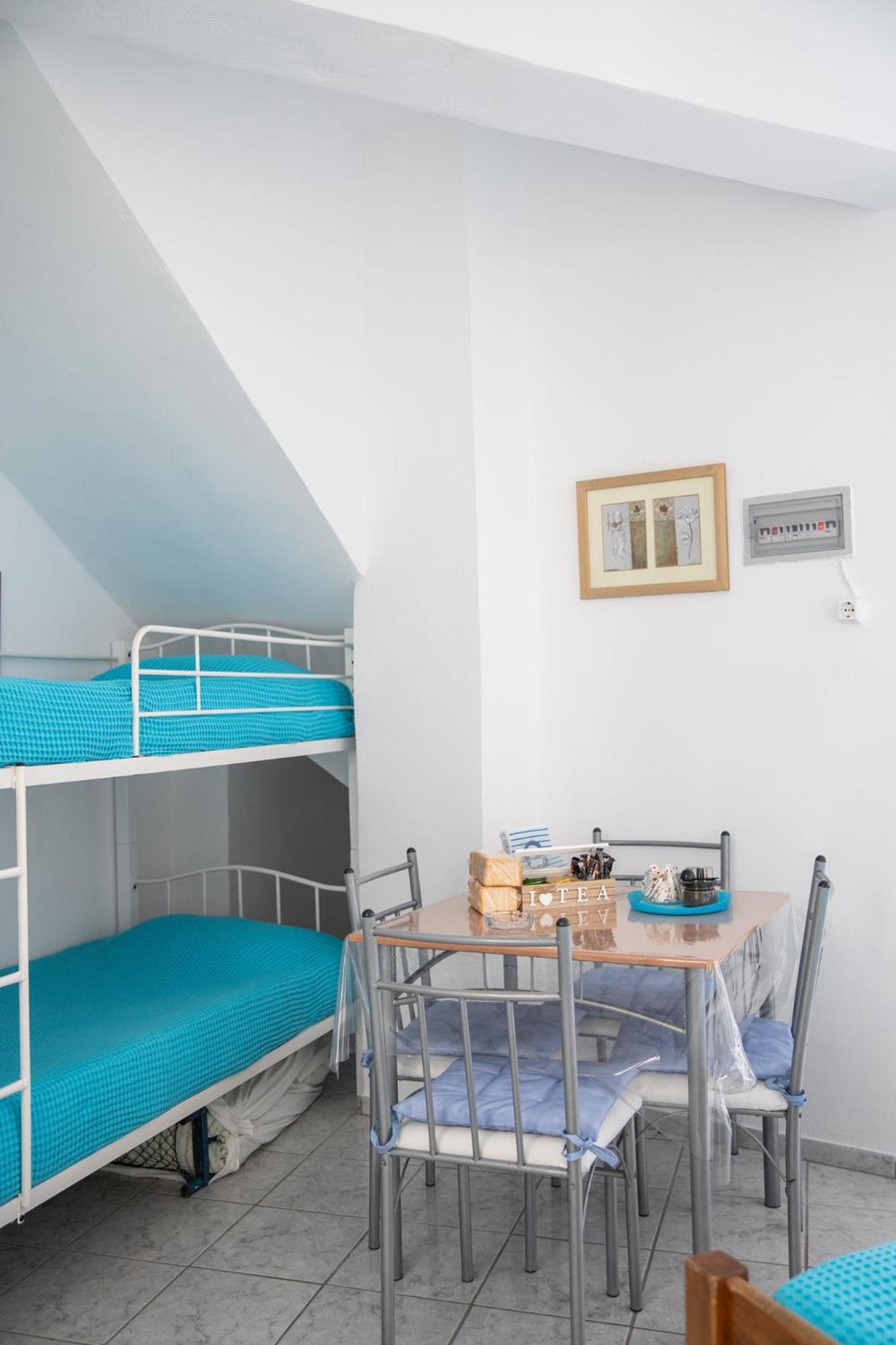 Haris Apartments 3-4 Armenistis  Extérieur photo
